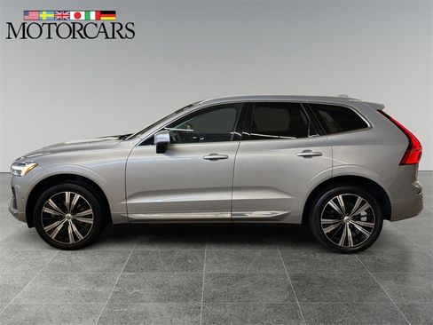 Certified 2023 Volvo XC60 B5 Plus w/ Climate Package image 6