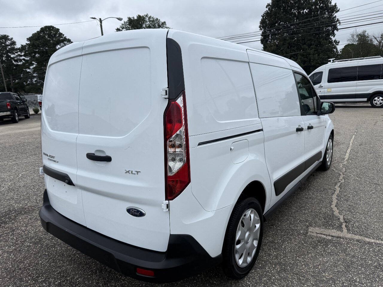 Used 2019 Ford Transit Connect XLT FWD image 15