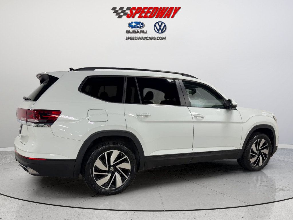 Used 2024 Volkswagen Atlas SE FWD image 5