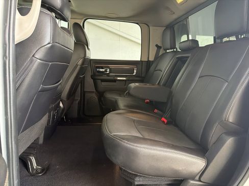 Used 2017 RAM 1500 Laramie w/ Convenience Group image 41