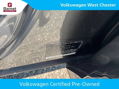 Certified 2025 Volkswagen Tiguan SE R-Line AWD/4WD image 12