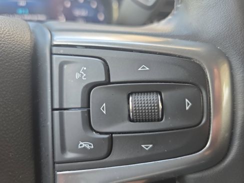 Used 2024 Chevrolet Silverado 1500 LT AWD/4WD image 24