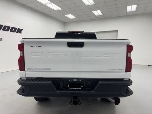 New 2026 Chevrolet Silverado 2500 Custom w/ Custom Value Package AWD/4WD image 6