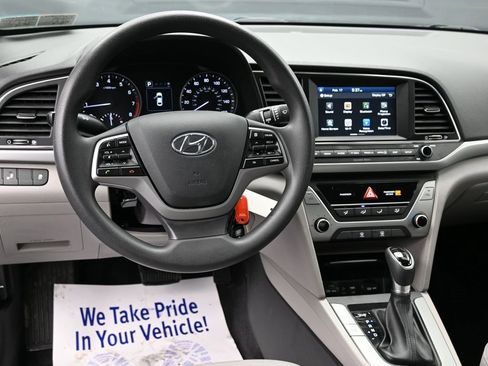 Used 2018 Hyundai Elantra SEL image 27