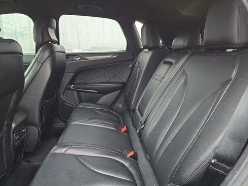 Used 2017 Lincoln MKC Premiere image 11