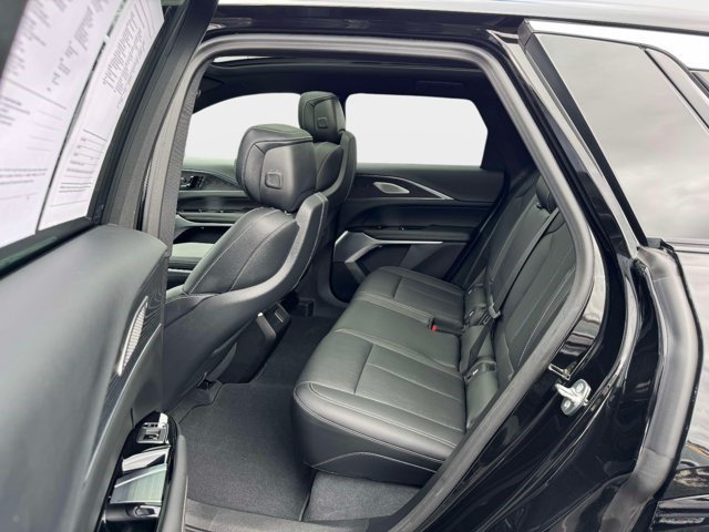 Certified 2024 Cadillac Lyriq Luxury w/ LPO, Floor Liner Package AWD/4WD image 19