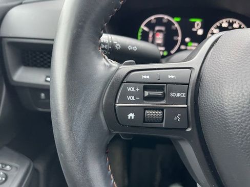 Used 2025 Honda CR-V Sport image 21
