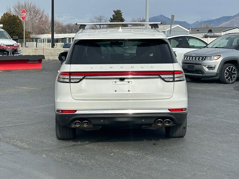 Used 2021 Lincoln Aviator Reserve w/ Equipment Group 202A image 5