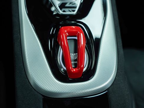 New 2026 Lotus Emira SE image 31