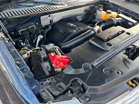 Used 2015 Lincoln Navigator 4WD image 48