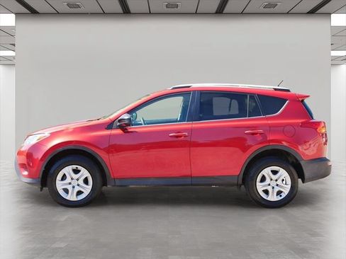 Used 2014 Toyota RAV4 LE AWD/4WD image 3