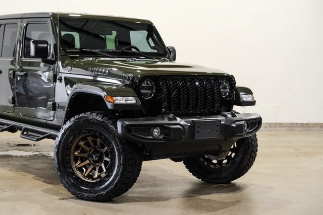 Used 2023 Jeep Gladiator Sport AWD/4WD image 22