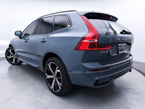 Used 2023 Volvo XC60 B6 Ultimate w/ Protection Package Premier image 2