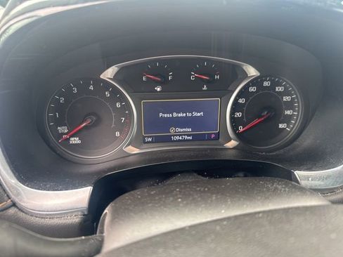 Used 2020 Chevrolet Traverse LT FWD image 6