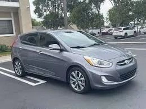 Used 2015 Hyundai Accent GLS image 1
