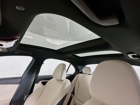 Used 2023 Mercedes-Benz C 300 4MATIC Sedan w/ Exclusive Trim Package image 25