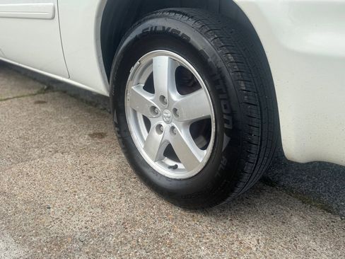 Used 2007 Dodge Grand Caravan SXT image 9