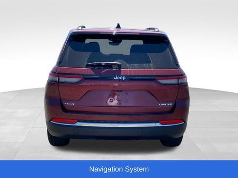 Used 2023 Jeep Grand Cherokee Limited AWD/4WD image 4
