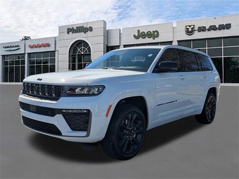 New 2026 Jeep Grand Cherokee L Limited image 8