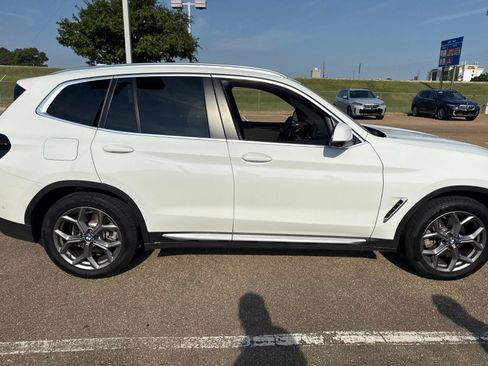 Used 2023 BMW X3 xDrive30i w/ Premium Package w/ZPA AWD/4WD image 4