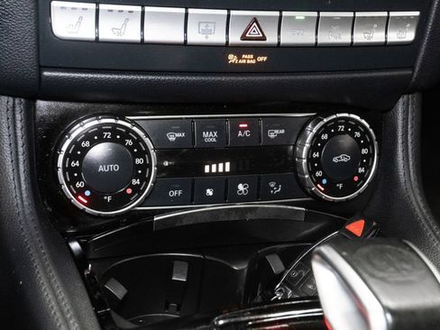 Used 2013 Mercedes-Benz CLS 63 AMG image 23