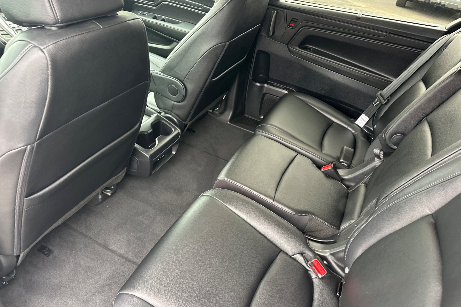 New 2027 Honda Odyssey EX-L image 9
