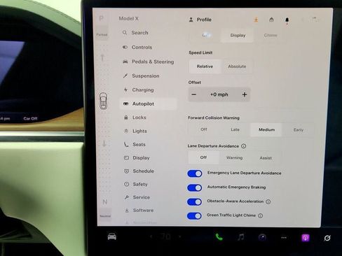 Used 2023 Tesla Model X AWD w/ 6 Seat Cream Interior & image 21