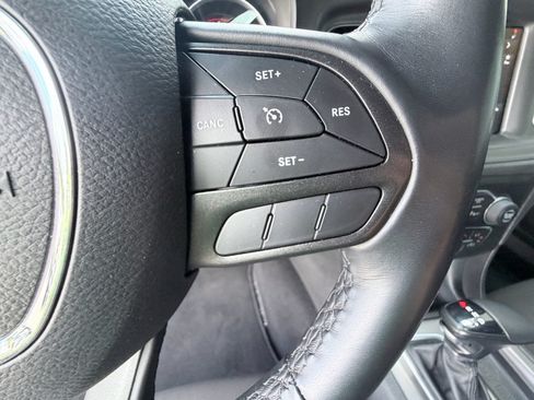 Used 2023 Dodge Charger SXT RWD image 14