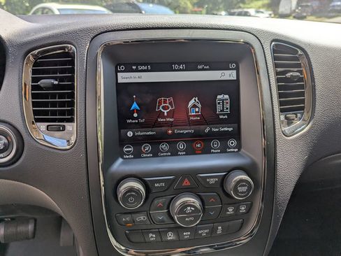Used 2018 Dodge Durango GT w/ Premium Group AWD/4WD image 11