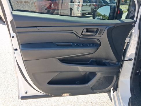 Certified 2024 Honda Odyssey Sport image 23