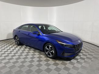 Used 2022 Hyundai Elantra SEL w/ Convenience + Premium Package video 1