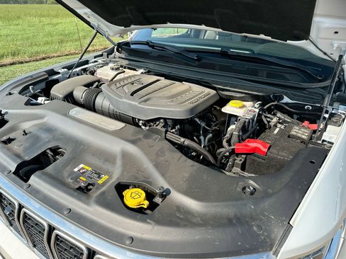 New 2024 Jeep Wagoneer 4WD w/ Convenience Group I image 26