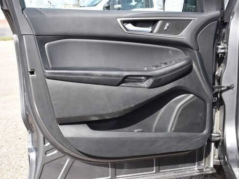 Used 2023 Ford Edge SEL w/ Convenience Package image 8