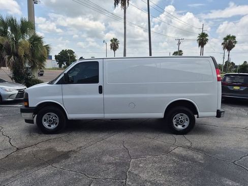 Used 2021 GMC Savana 2500 w/ Driver Convenience Package RWD image 8