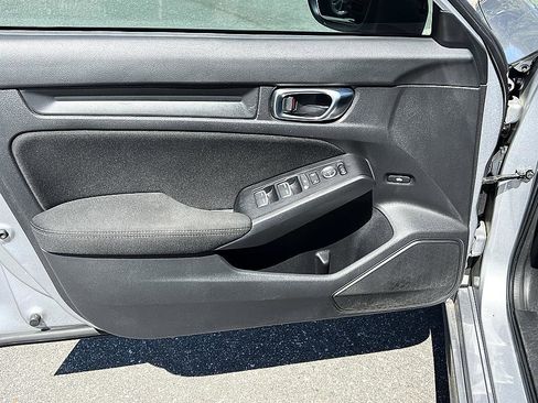 Used 2022 Honda Civic Sport image 19