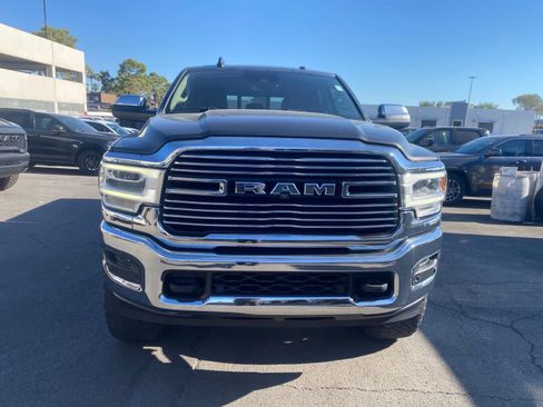 Used 2019 RAM 2500 Laramie AWD/4WD image 2