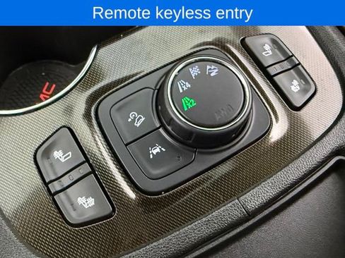 Used 2023 GMC Acadia AT4 AWD/4WD image 25