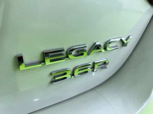Used 2019 Subaru Legacy 3.6R Limited AWD/4WD image 14