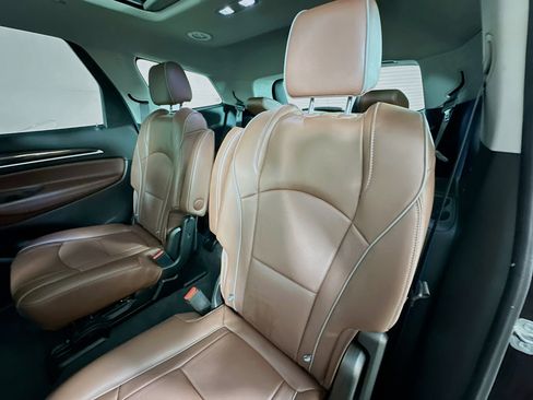 Used 2020 Buick Enclave Avenir w/ Avenir Technology Package image 25