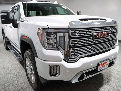 Used 2023 GMC Sierra 2500 Denali w/ Denali Ultimate Package image 5