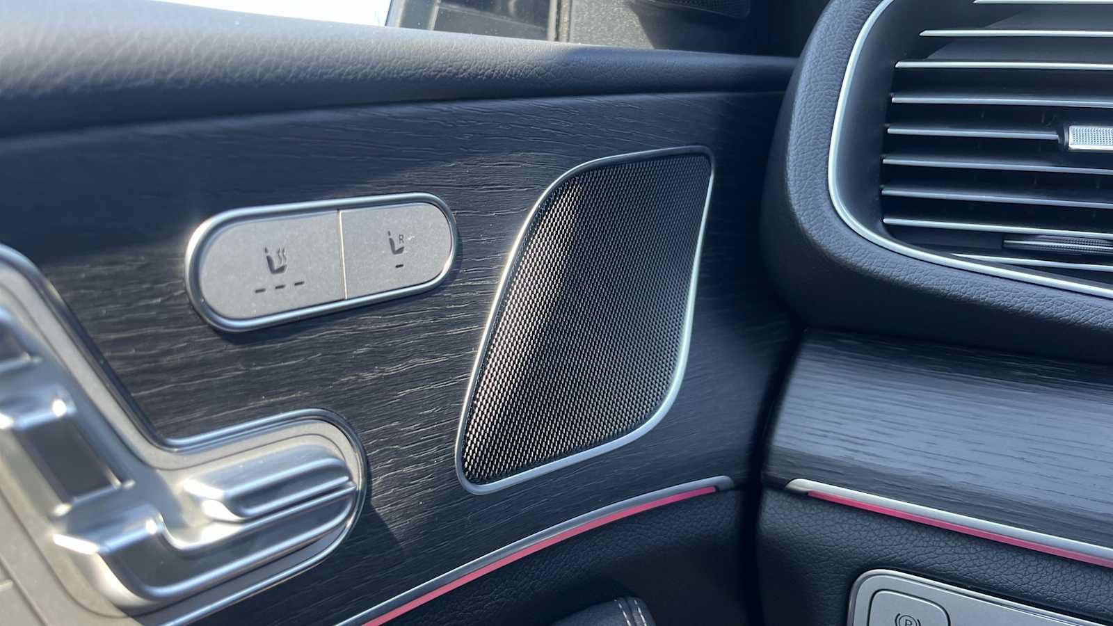 Certified 2025 Mercedes-Benz GLE 350 4MATIC image 43