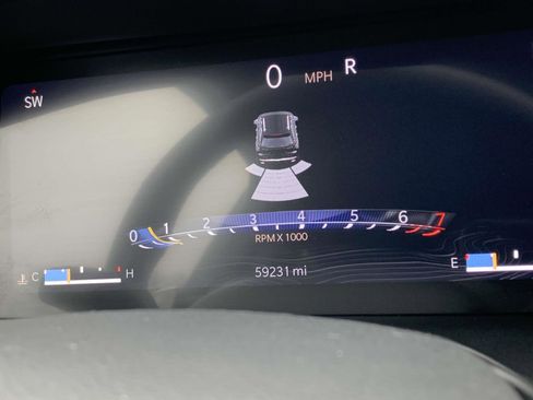 Used 2023 Jeep Grand Cherokee Limited image 14