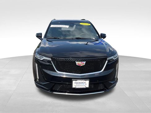 Used 2024 Cadillac XT6 Sport w/ Technology Package AWD/4WD image 9