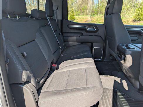 Used 2022 Chevrolet Silverado 1500 RST w/ Convenience Package II AWD/4WD image 12