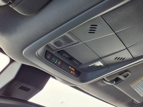 Used 2024 Chevrolet Equinox LT image 14