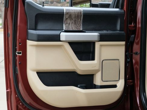 Used 2017 Ford F350 Lariat w/ Lariat Ultimate Package image 34