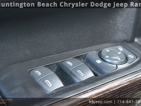 Used 2019 GMC Sierra 1500 Elevation w/ Elevation Value Package image 11