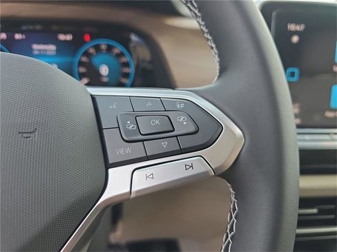 New 2026 Volkswagen Atlas SE image 24