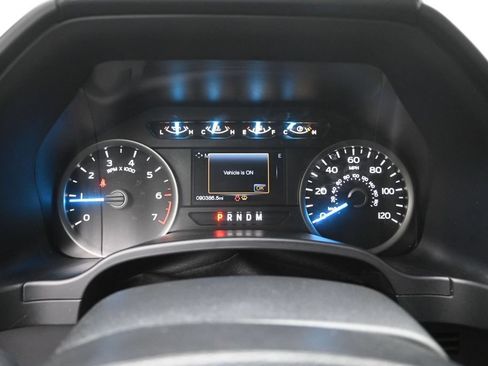 Used 2018 Ford F150 XLT w/ Equipment Group 302A Luxury AWD/4WD image 3