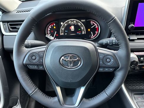 New 2025 Toyota RAV4 XLE w/ Convenience Package image 14